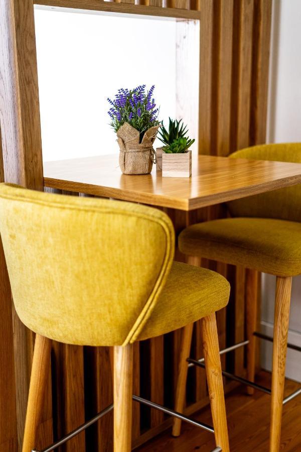 Apartament Mouzinho 129 - Medronheiro & Oliveira Porto